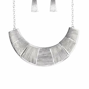 Silver necklace set